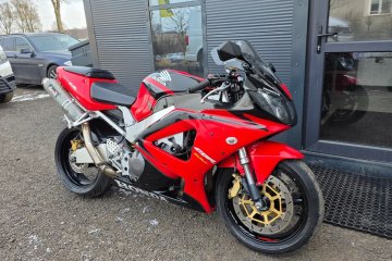 Honda CBR 900 RR Fireblade SC44 sprowadzona do jazdy