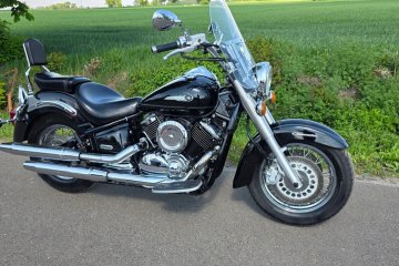 Yamaha XVS 1100 Drag Star piękny czarny ubrany Izbica Choppers