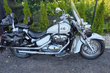 Suzuki VL 800 Volusia piękna biała perła max ubrana Choppers