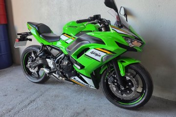 Kawasaki Ninja 650 2025 MODEL ABS nowa tylko 300km przebiegu transport
