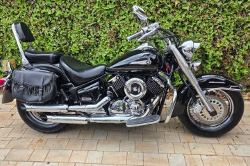 Yamaha XVS 1100 Drag Star piękny czarny ubrany Izbica Choppers